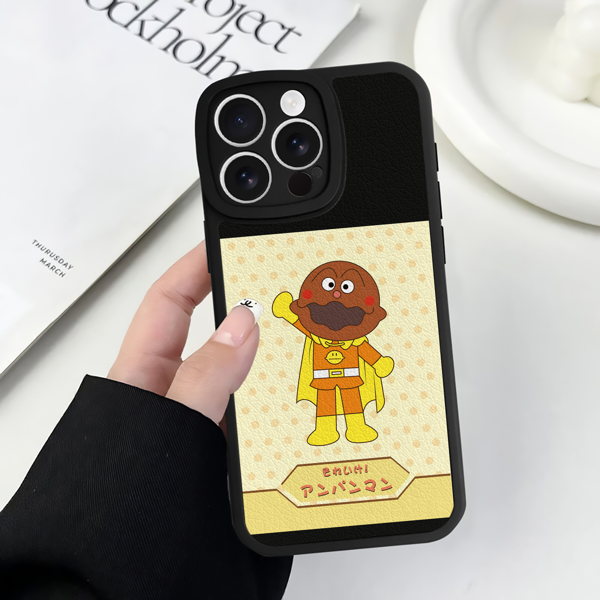 （画像用） アンパンマン Anpanman 【iPhone 16シリーズ対応】シリコンスマホケース（レザー調） 材質：シリコン